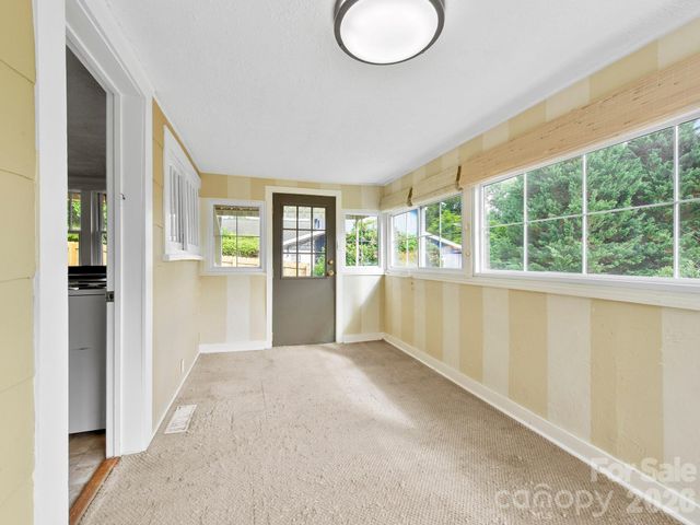 25 Bailey Road, Candler, NC 28715