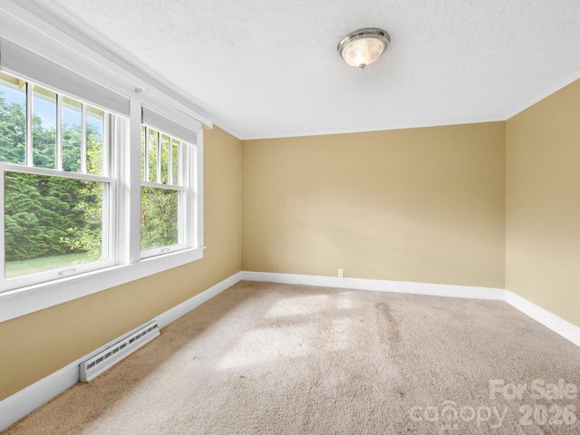 25 Bailey Road, Candler, NC 28715