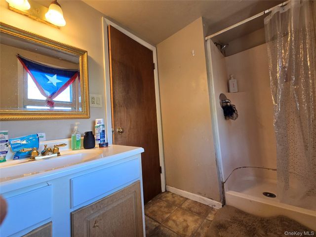 143 S Montgomery Street, Walden, NY 12586