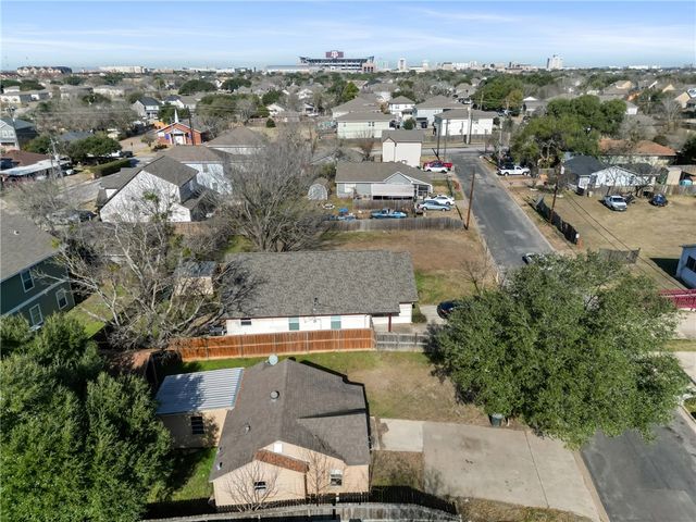 1110 Detroit Street, College Station, TX 77840