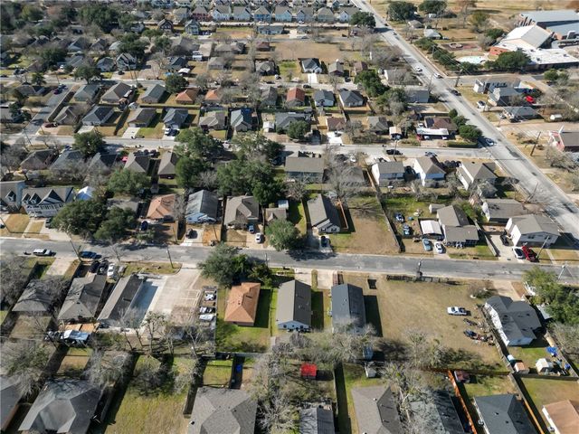 1110 Detroit Street, College Station, TX 77840