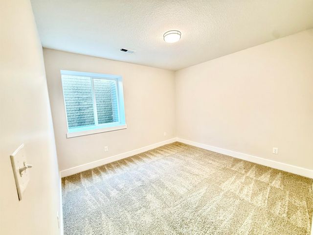 5036 S Saint Paul St, Wichita, KS 67217