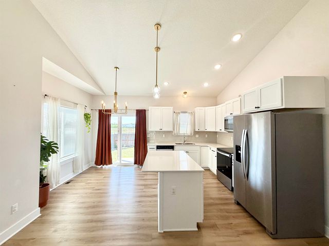 5036 S Saint Paul St, Wichita, KS 67217