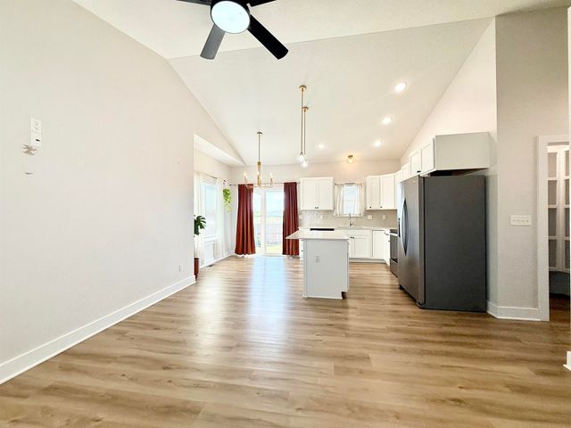 5036 S Saint Paul St, Wichita, KS 67217