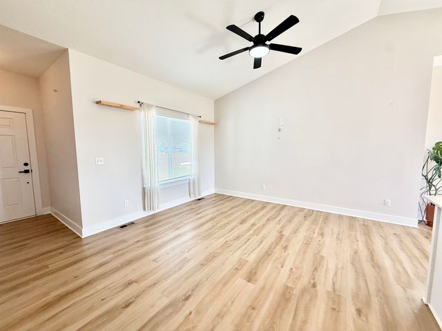 5036 S Saint Paul St, Wichita, KS 67217