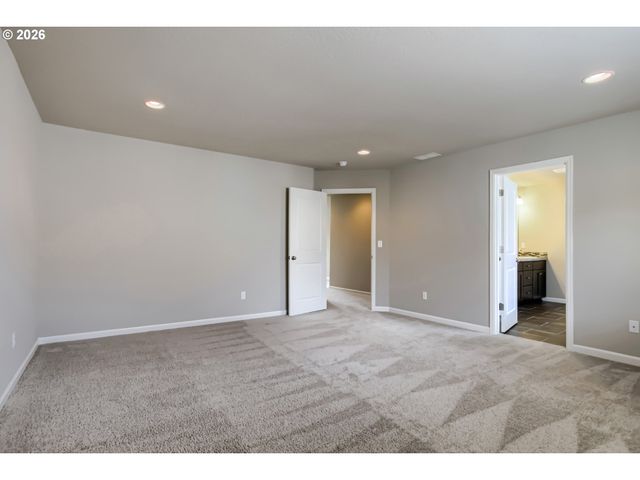 16931 Nw ANITA St, Portland, OR 97229