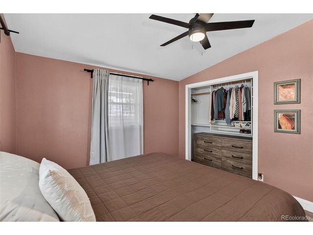 490 Quentin St, Aurora, CO 80011