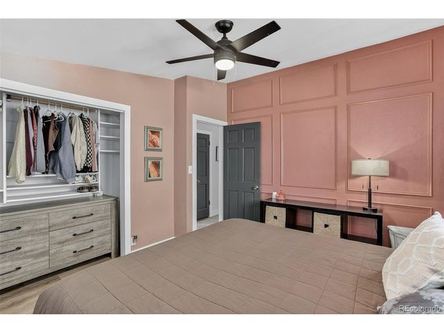 490 Quentin St, Aurora, CO 80011