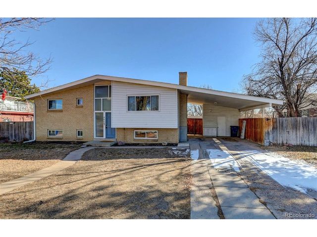 490 Quentin St, Aurora, CO 80011