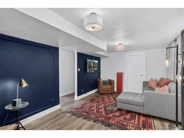 490 Quentin St, Aurora, CO 80011