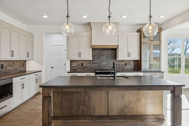 4741 Short Mountain Rd, Woodbury, TN 37190