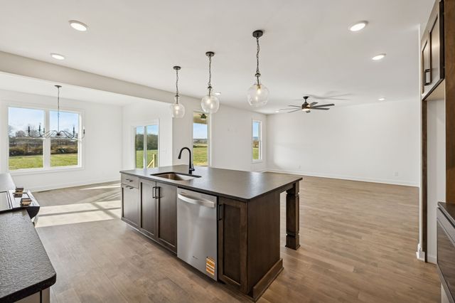 4741 Short Mountain Rd, Woodbury, TN 37190