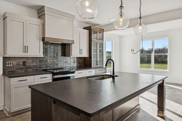 4741 Short Mountain Rd, Woodbury, TN 37190