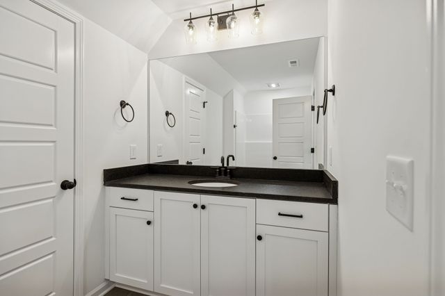 4741 Short Mountain Rd, Woodbury, TN 37190