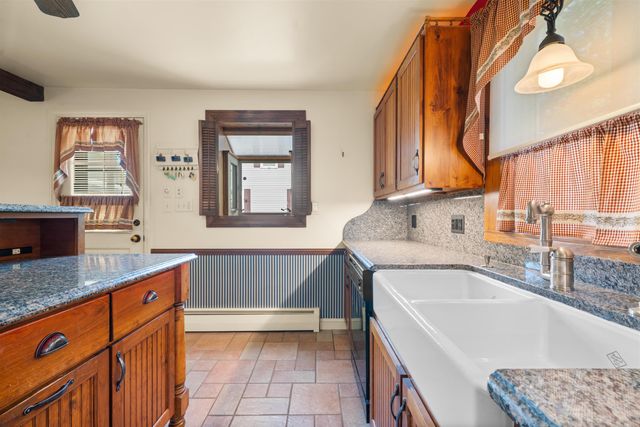 128 Holly Avenue, Manchester, NH 03103