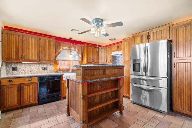 128 Holly Avenue, Manchester, NH 03103