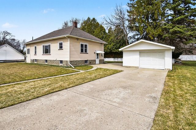 1423 Stanton Street, Bay City, MI 48708