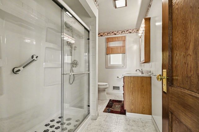 1423 Stanton Street, Bay City, MI 48708