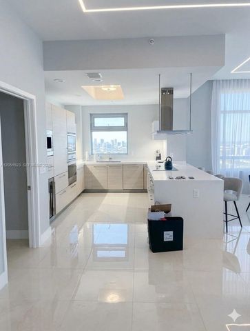 17301 Biscayne Boulevard LPH2, North Miami Beach, FL 33160