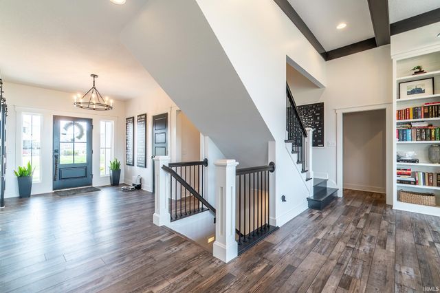 3095 Laurel Springs Drive, Fort Wayne, IN 46814