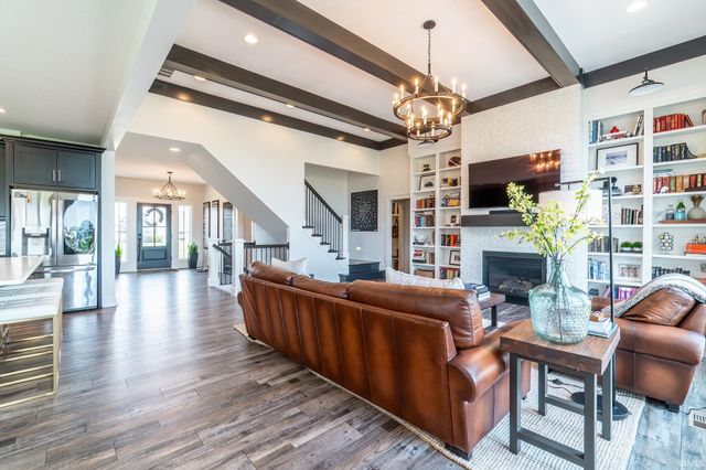 3095 Laurel Springs Drive, Fort Wayne, IN 46814
