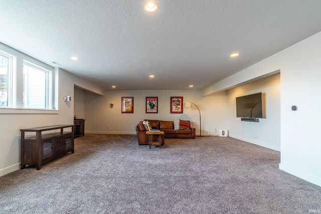 3095 Laurel Springs Drive, Fort Wayne, IN 46814