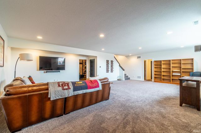 3095 Laurel Springs Drive, Fort Wayne, IN 46814