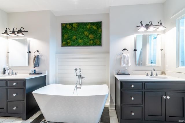 3095 Laurel Springs Drive, Fort Wayne, IN 46814