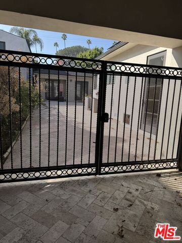 625 N Elm Drive, Beverly Hills, CA 90210