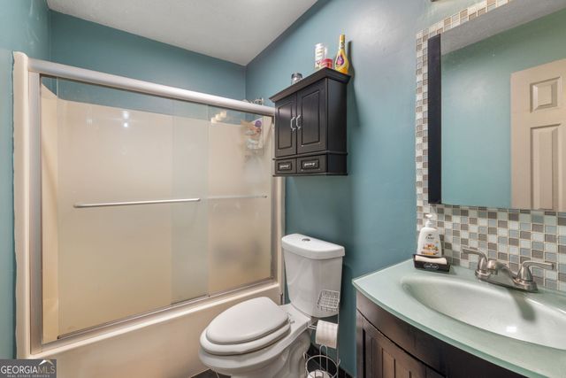 761 Wilkes Drive, Loganville, GA 30052