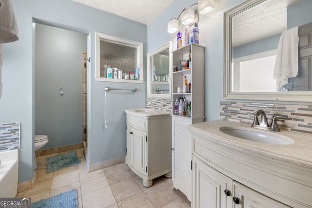 761 Wilkes Drive, Loganville, GA 30052