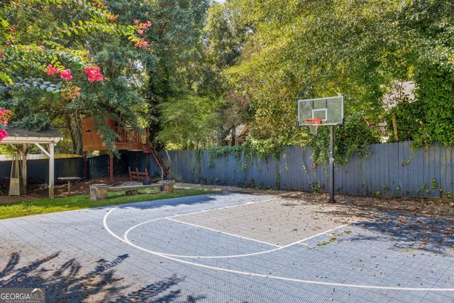761 Wilkes Drive, Loganville, GA 30052