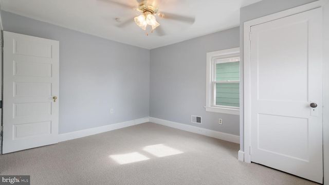 81 HARRISON, Morrisville, PA 19067