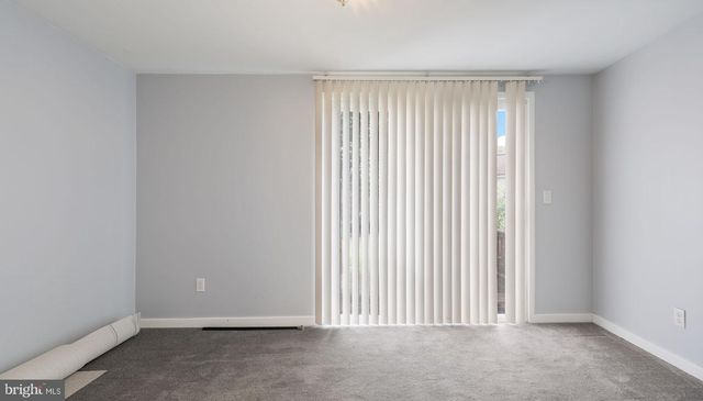 81 HARRISON, Morrisville, PA 19067