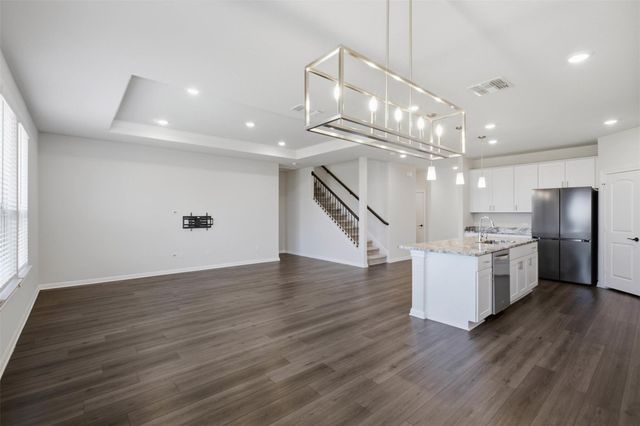 136 Purple Sandpiper LN, Leander, TX 78641