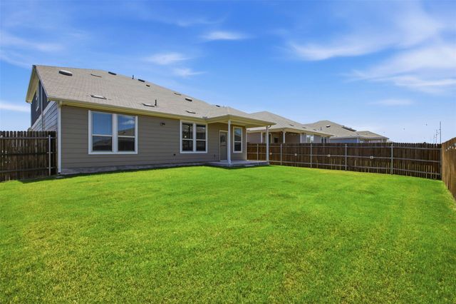 136 Purple Sandpiper LN, Leander, TX 78641