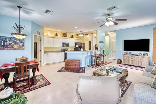 19914 Lake Vista CIR N Unit 1, Lehigh Acres, FL 33936