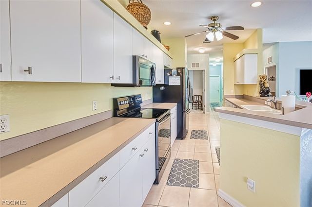 19914 Lake Vista CIR N Unit 1, Lehigh Acres, FL 33936