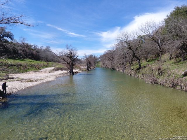 132 White Oak, Boerne, TX 78006