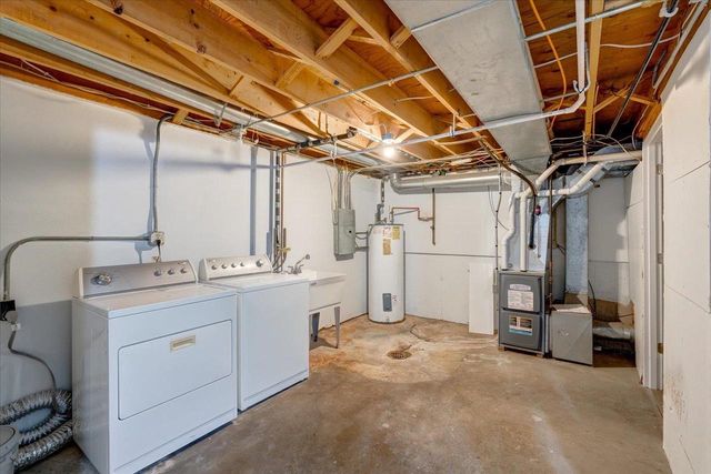 521 East Bluff, Madison, WI 53704