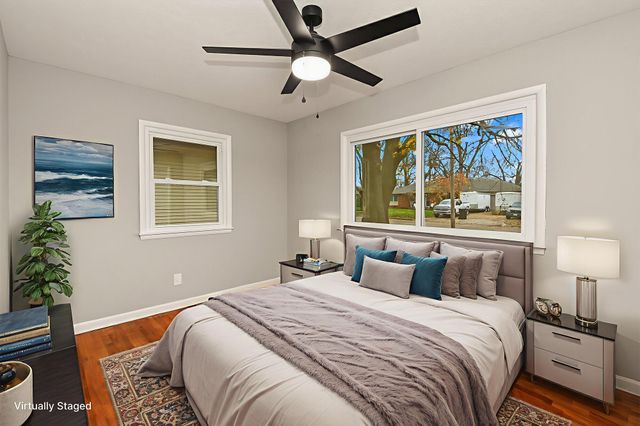 2215 E Sharon Street, Springfield, MO 65803