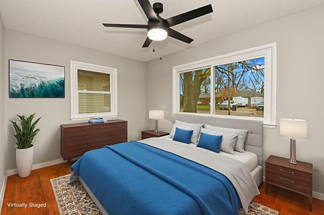 2215 E Sharon Street, Springfield, MO 65803