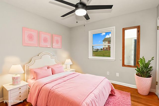 2215 E Sharon Street, Springfield, MO 65803