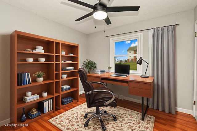 2215 E Sharon Street, Springfield, MO 65803