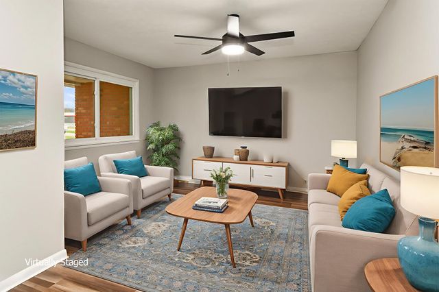 2215 E Sharon Street, Springfield, MO 65803