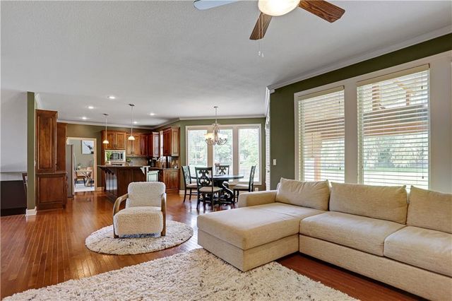 14761 S Turnberry Street, Olathe, KS 66061
