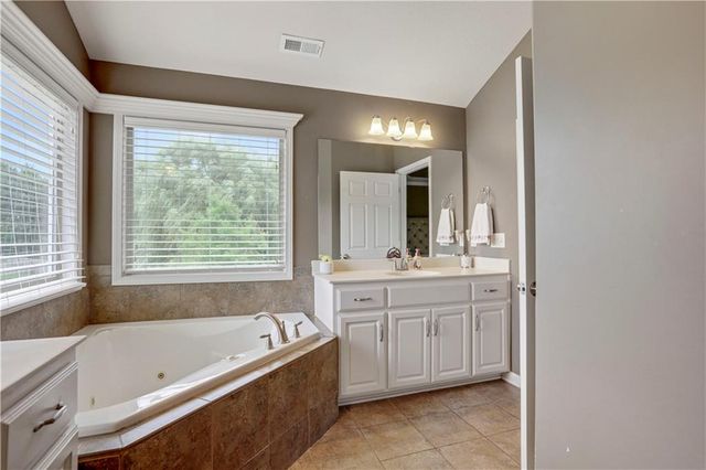 14761 S Turnberry Street, Olathe, KS 66061