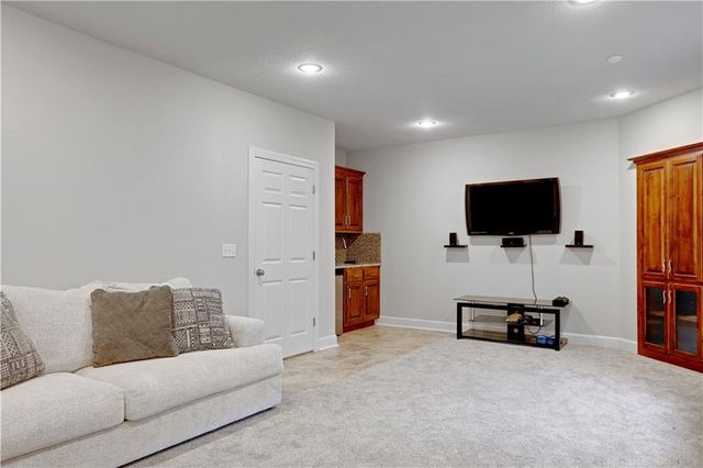 14761 S Turnberry Street, Olathe, KS 66061