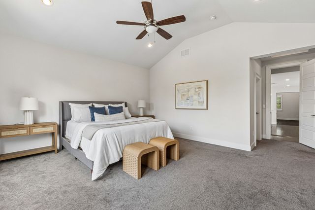 6214 Belmont Avenue, Dallas, TX 75214