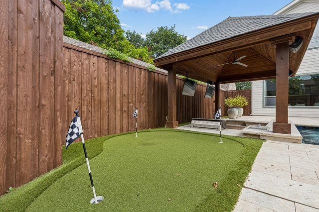 6214 Belmont Avenue, Dallas, TX 75214